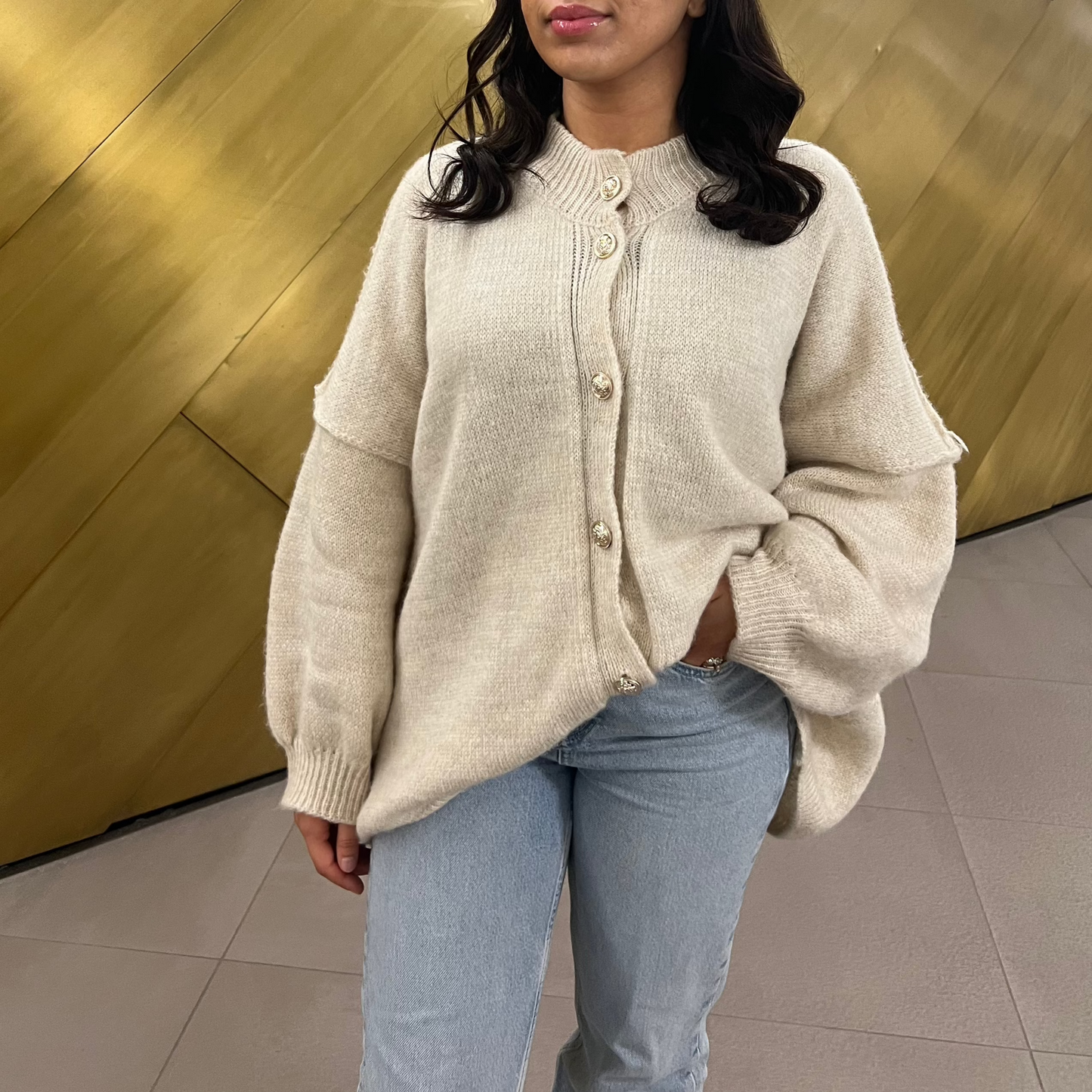 Oversized knitted cardigan beige